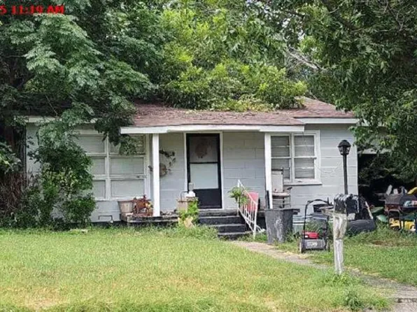 304 N Porter St, Lampasas, TX 76550