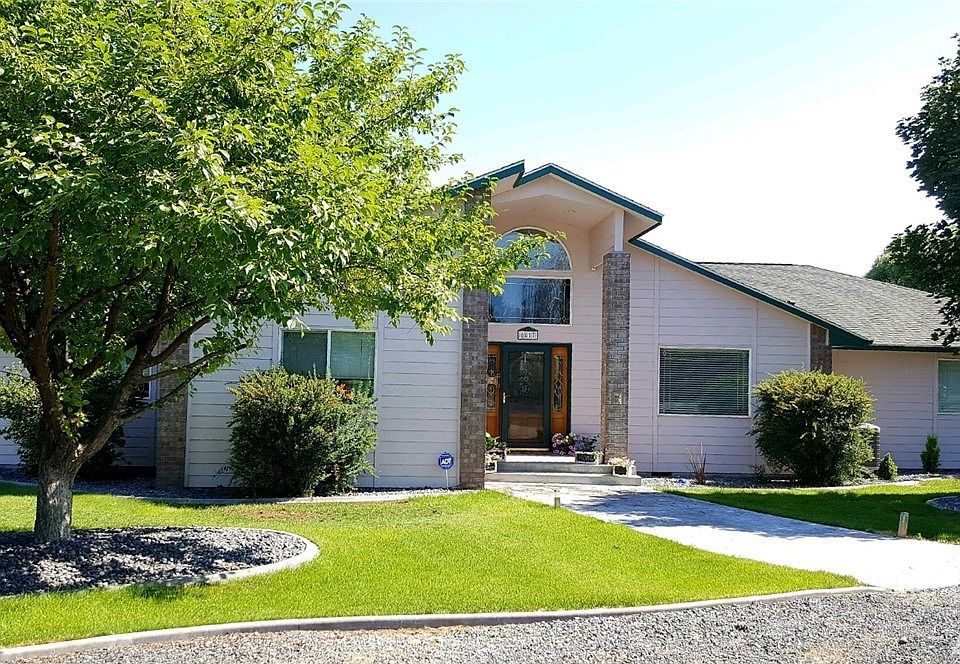 1st image of 6817 Partridge Dr NE
