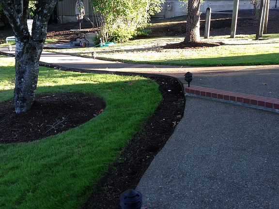 Walkway to tennis court
