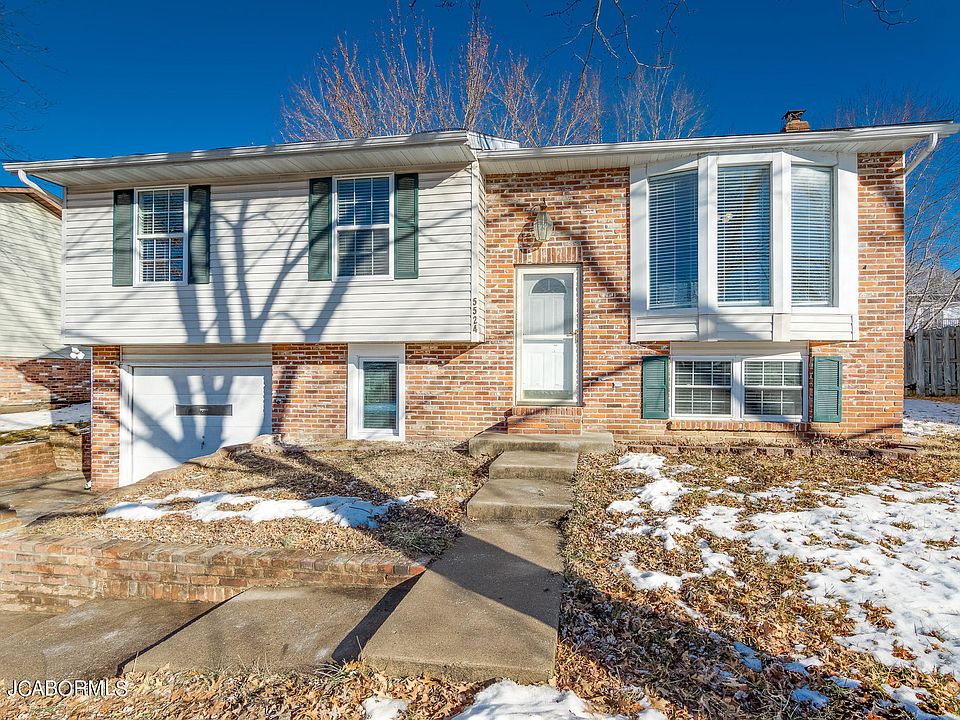 1st image of 5524 Bradley Dr