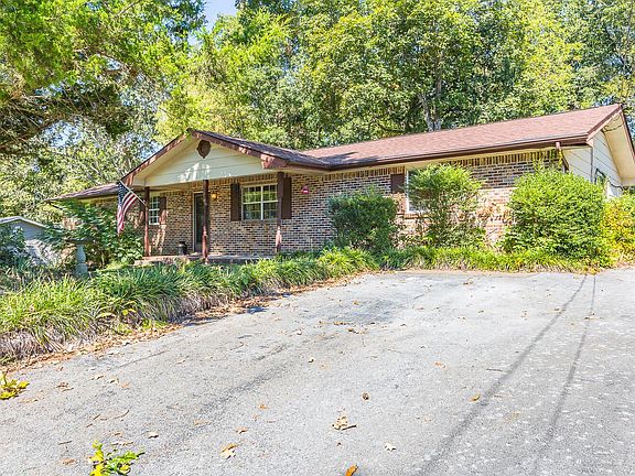 2nd image of 112 Brownwood Cir