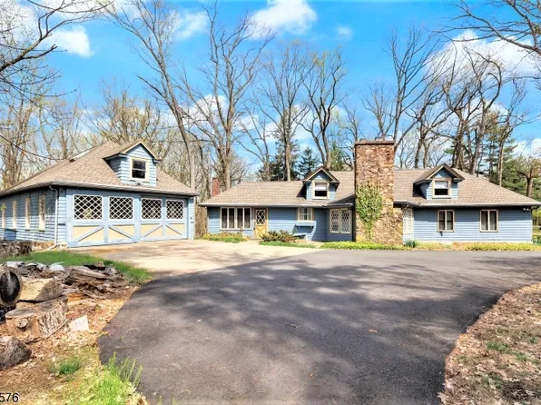 80 High Oaks Dr, Watchung Boro, NJ 07069