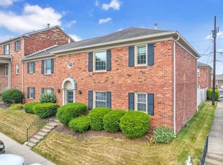 105 Jamestown Dr APT B, Pittsburgh, PA