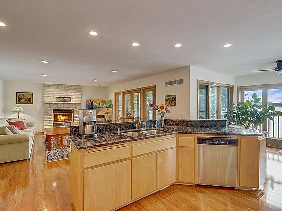 4th image of 4216 Morris Park Rd