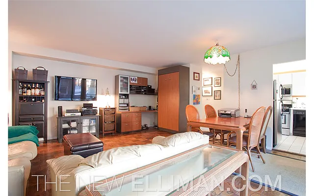 Sold by Douglas Elliman | media 28