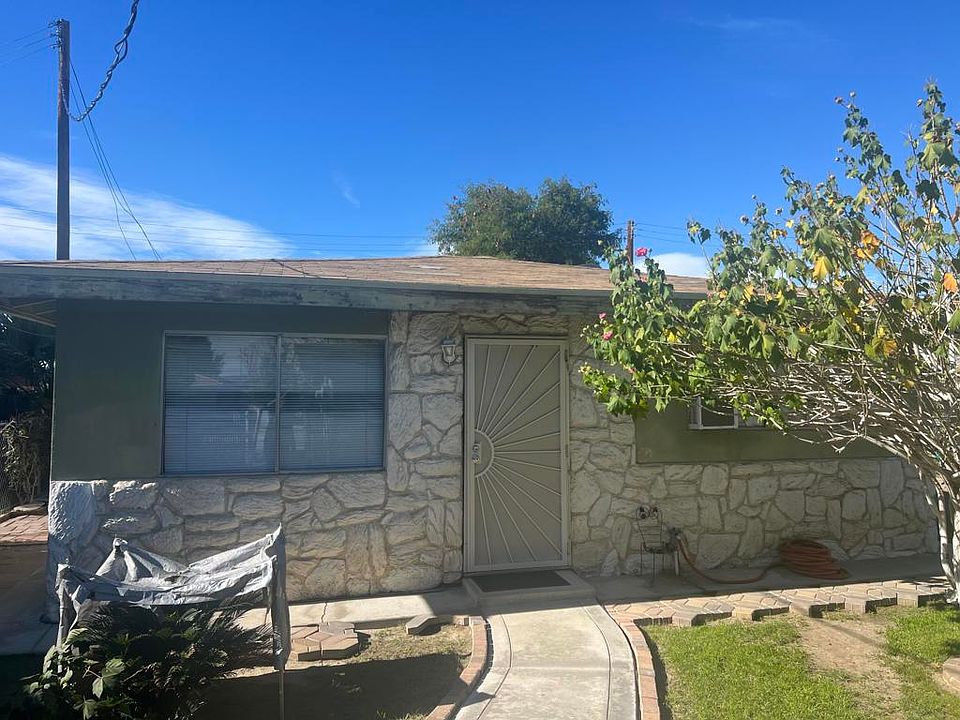 1st image of 53207 Calle Camacho
