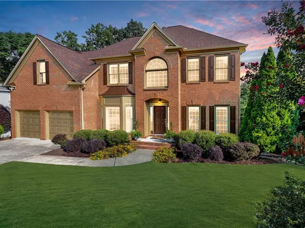 4140 Summit Gate Dr, Suwanee, GA 30024