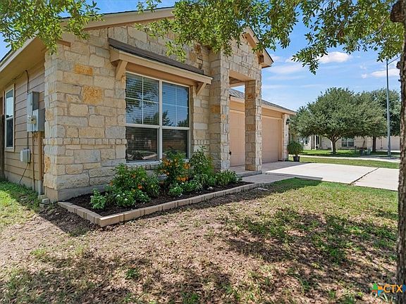 3rd image of 107 Casita Cv