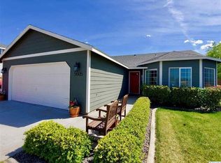 5605 Kona Dr, West Richland, WA 99353