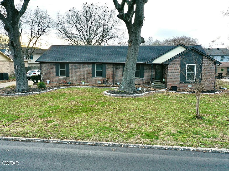1st image of 201 Fairfield Dr