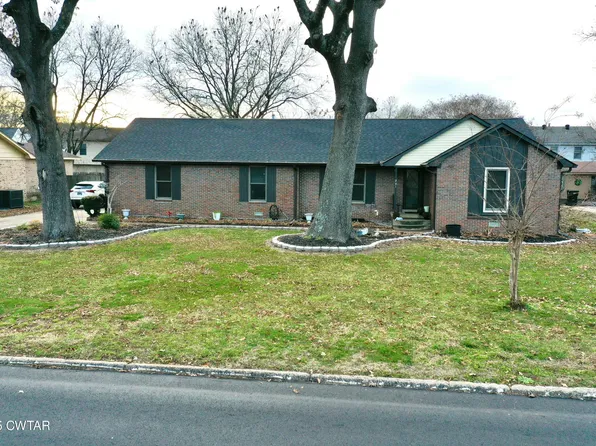 201 Fairfield Dr, Dyersburg, TN 38024