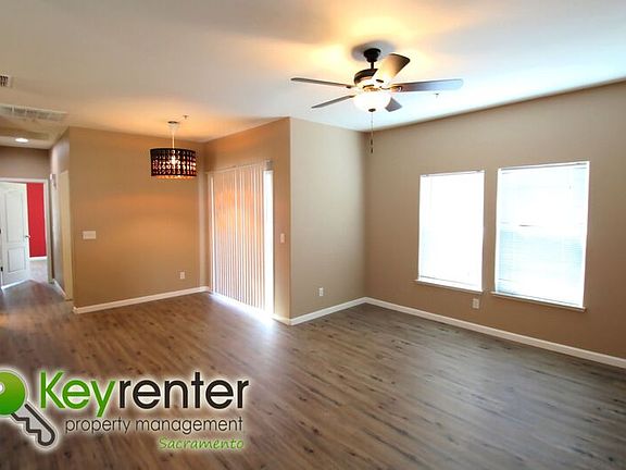2nd image of 3301 N Park Dr Unit 3411