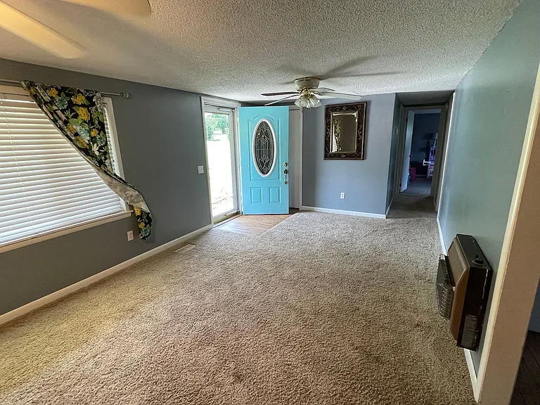 472595 Highway 100 — Photo 11