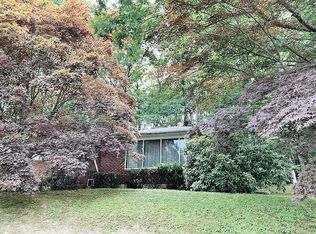 503 American Legion Blvd, Pine Grove, PA 17963