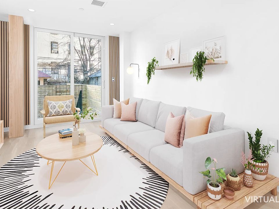 1st image of 1015A President St #1R