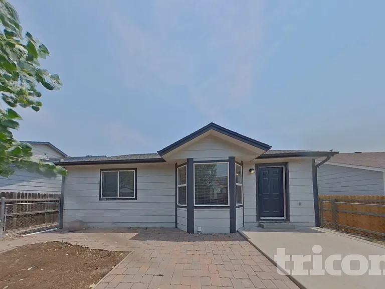 5696 Preminger Dr — Photo 14