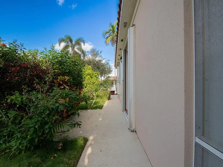 7046 Fish Creek Ln — Photo 29
