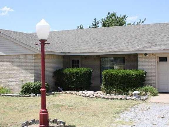 2nd image of 159 NW Paradise Valley Dr