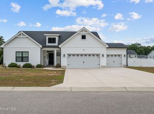 210 Turner Run Dr, Greenville, NC 27858