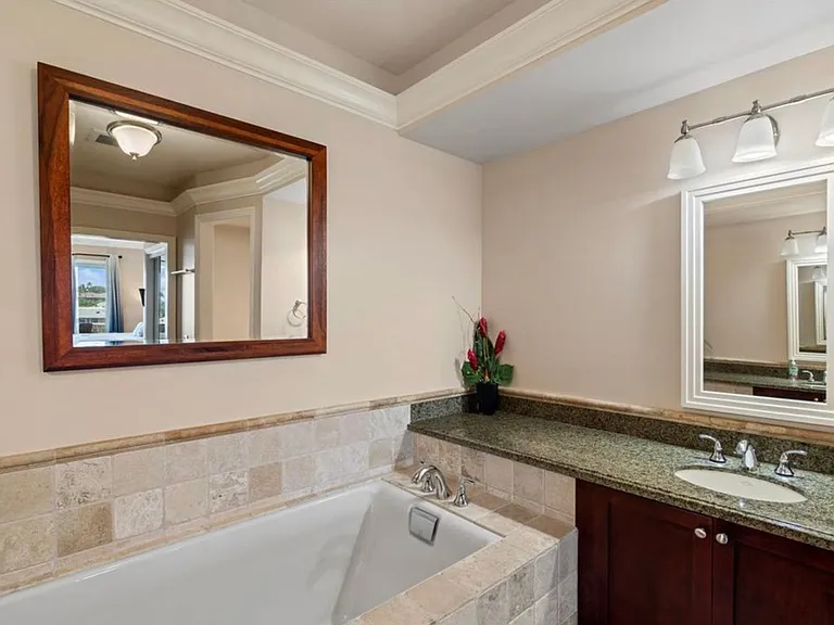 319 Kai Malu Pl #60B — Photo 13