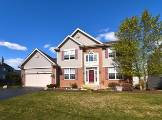 2576 Sandpiper Dr, Lindenhurst, IL