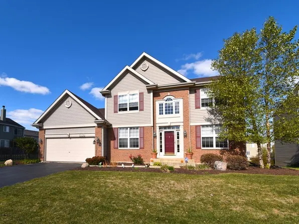 2576 Sandpiper Dr, Lindenhurst, IL 60046