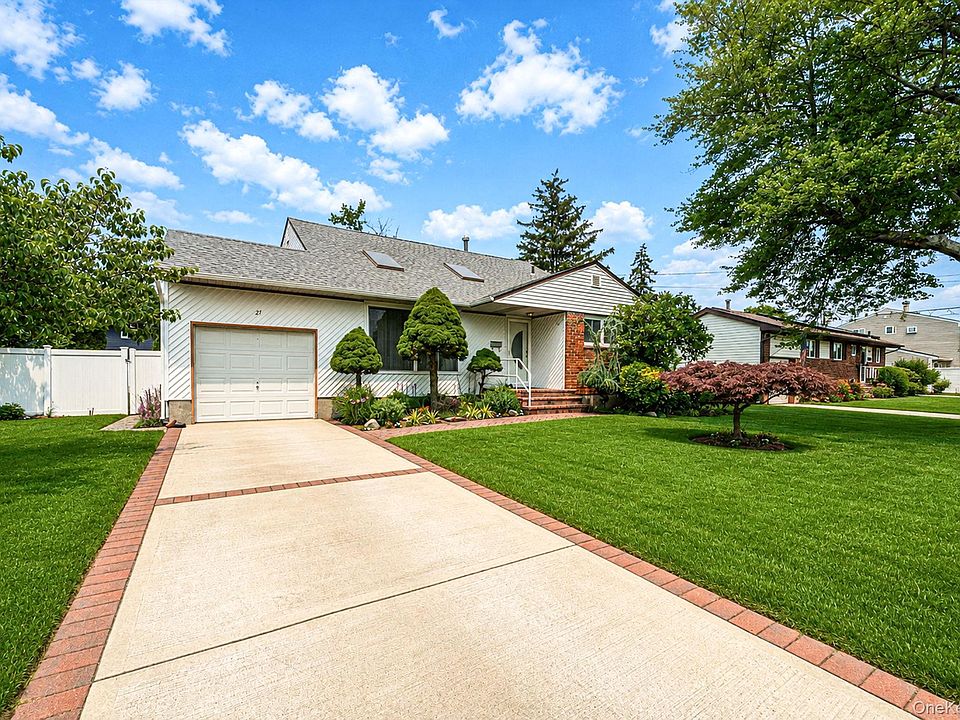 1st image of 27 Ventura Drive