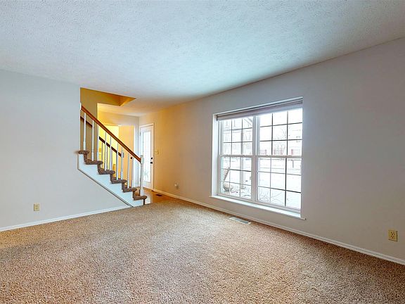 5th image of 1602 Laramie Dr
