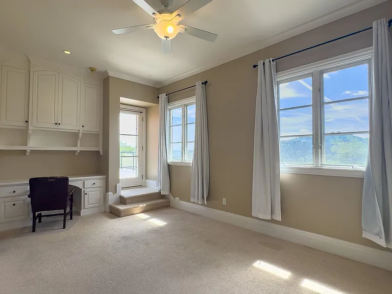 22040 Mount Eden Rd — Photo 23