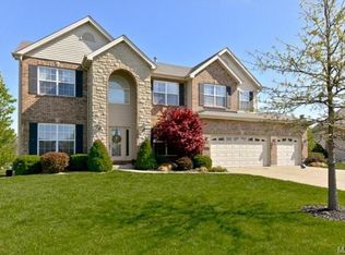 914 Sill Ridge Dr, Dardenne Prairie, MO 63368