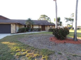 2101 SE Abcor Rd, Port Saint Lucie, FL 34952