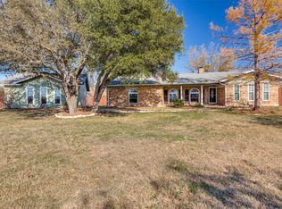 1024 W Apache Trl, Granbury, TX 76048