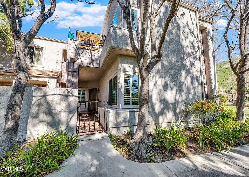 1st image of 516 N Via Colinas