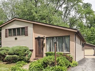 22 E Van Buren St, Villa Park, IL