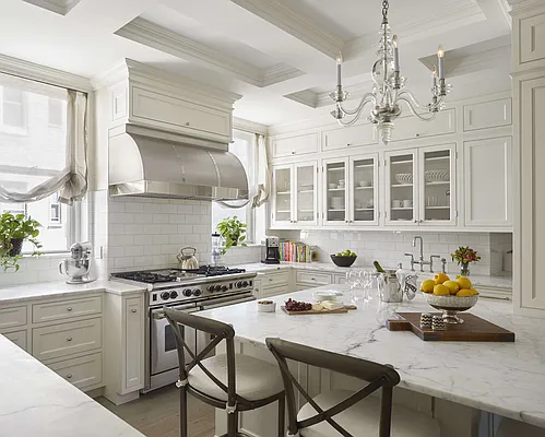 Sold by (Legacy) Elegran | media 2