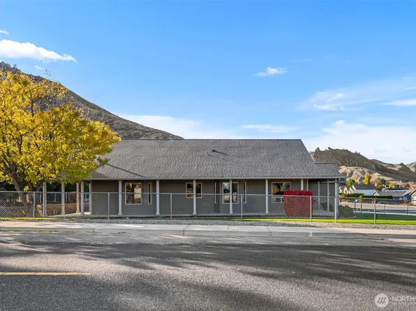 537 Chrisand Lane, Wenatchee, WA 98801