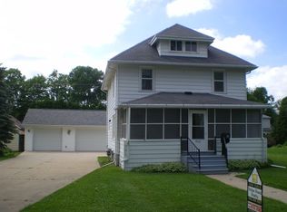 932 Watson St, Ripon, WI 54971