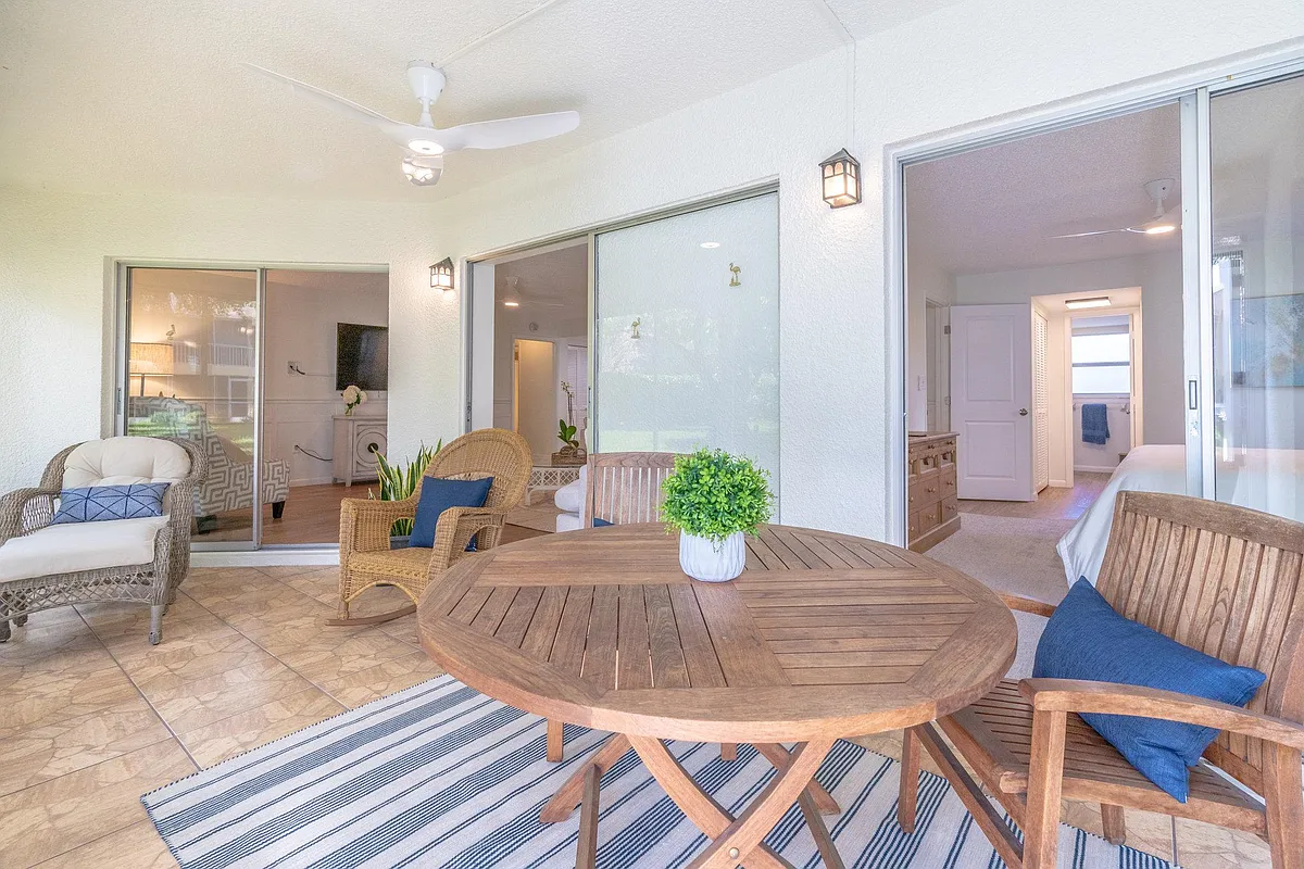 Lanai- 1st floor - 3200 Binnacle Dr #H1