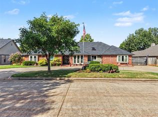 808 Glenridge Dr, Edmond, OK 73013
