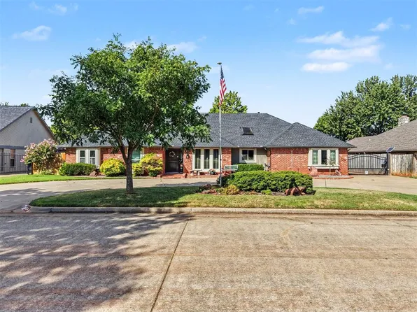 808 Glenridge Dr, Edmond, OK 73013