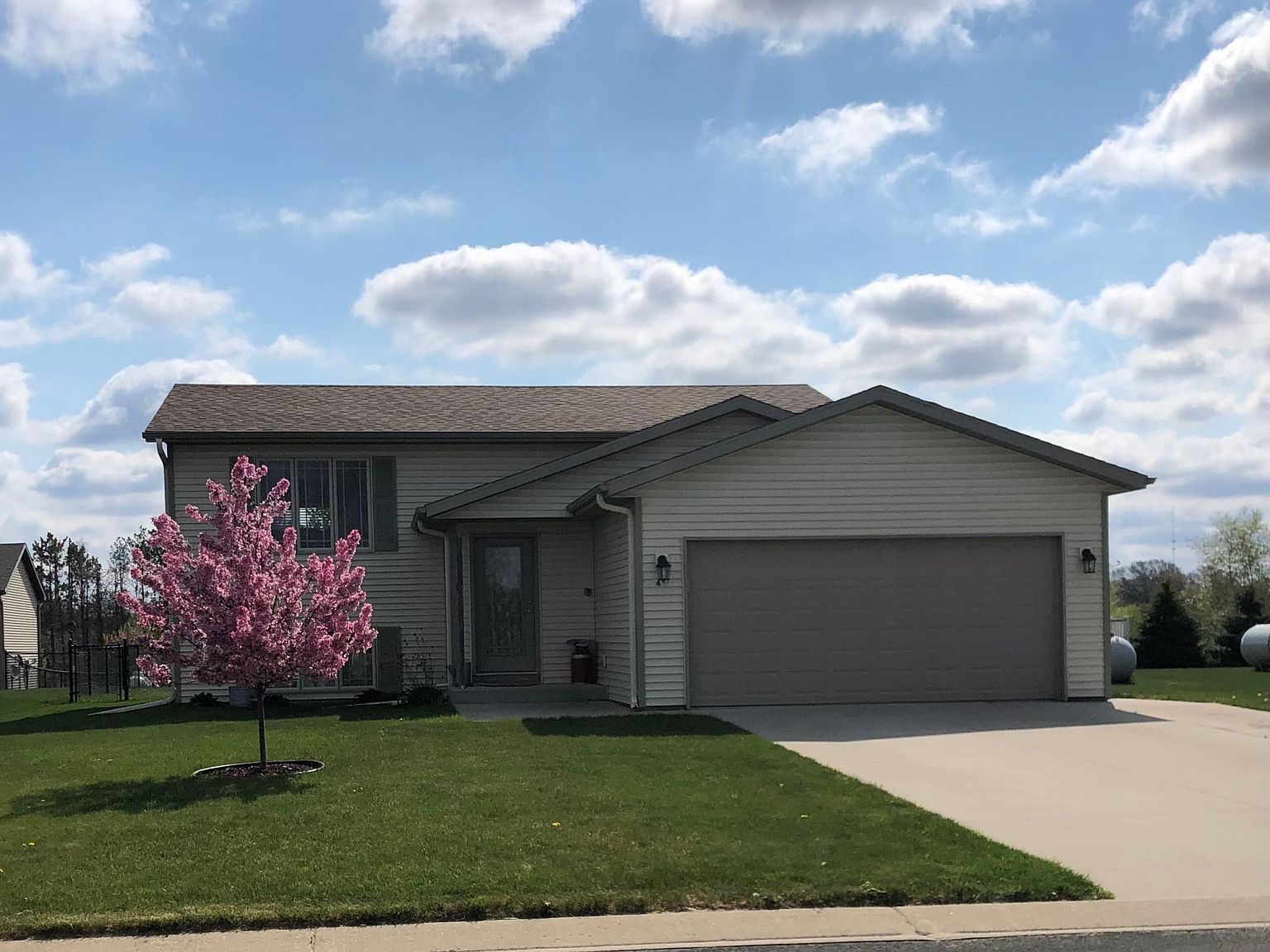 436 Nicholas Ave, Zumbro Falls, MN 55991 Zillow