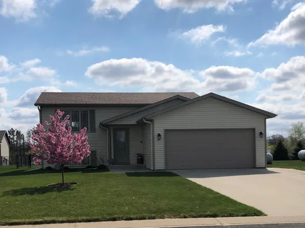 436 Nicholas Ave, Zumbro Falls, MN 55991