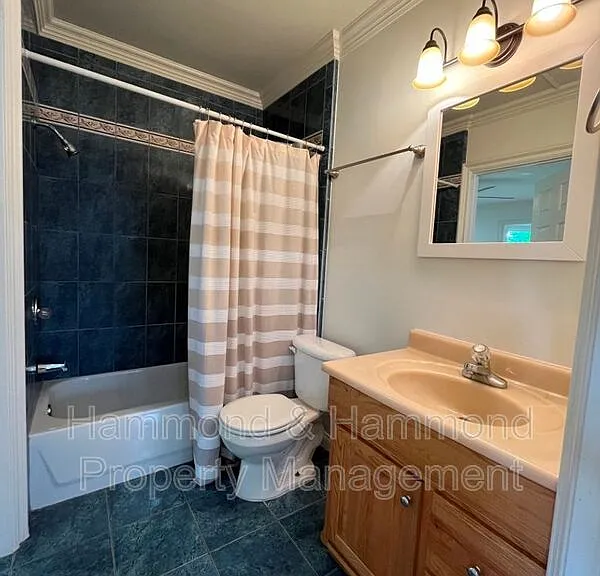 4316 Greenbush Ave — Photo 13