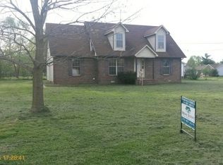 8751 Pembroke Oak Grove Rd, Oak Grove, KY 42262