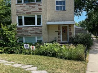5730 N Menard Ave, Chicago, IL 60646