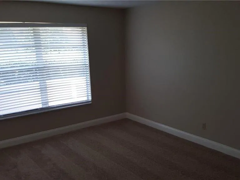 2103 Cordova Grn #2103 — Photo 12