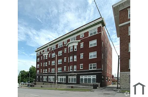 1000 Paseo Blvd Photo 1