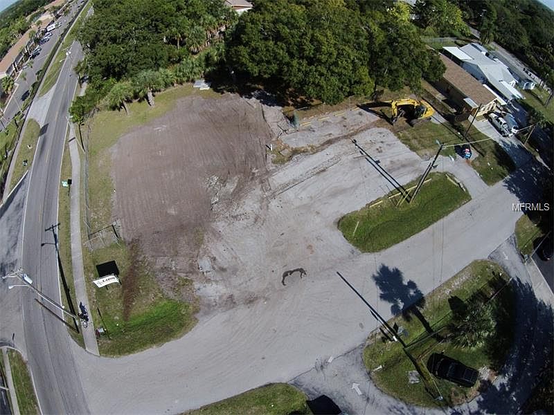 1st image of 7511 Winchester Dr