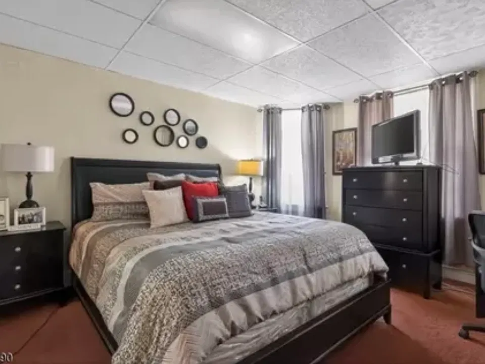 11 Yereance Ave #2