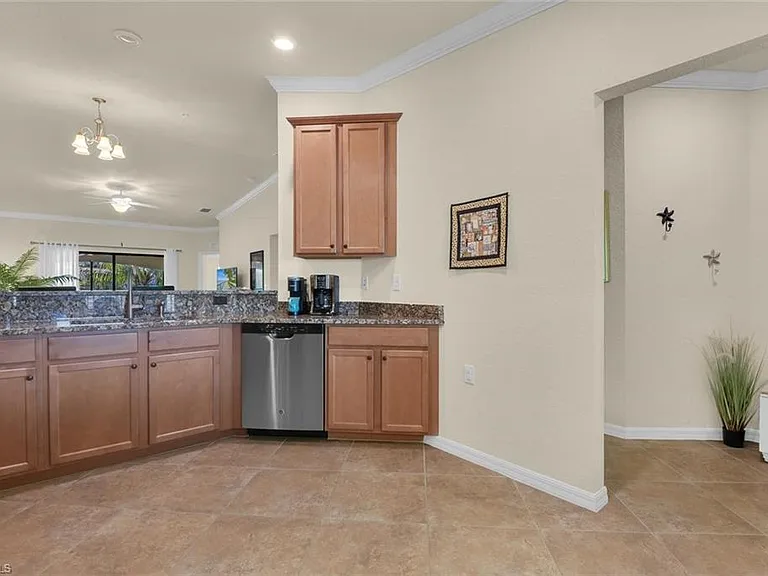 9528 Avellino Way #2526 — Photo 7